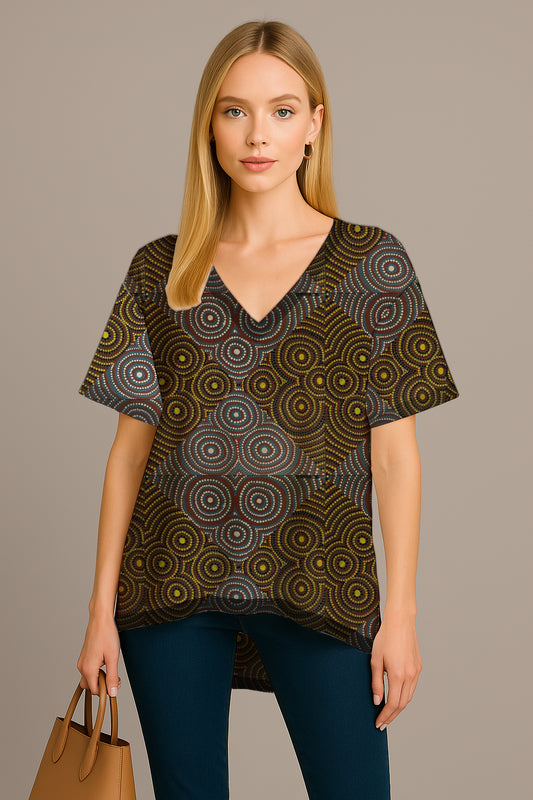 Relaxed V-Neck Short-Sleeve Top with Aborginal Art Print- Zara Newell
